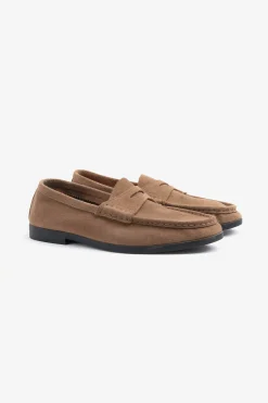 Beige apron toe suede loafers