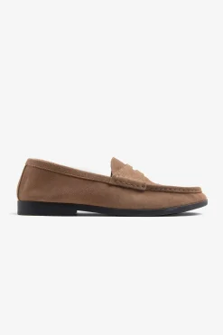 Beige apron toe suede loafers