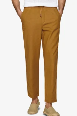 Biscuit textured trousers