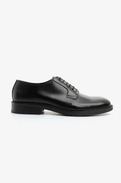Black classic Derby shoes