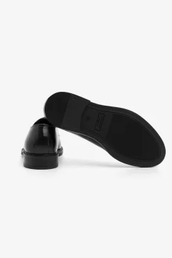 Black classic Derby shoes