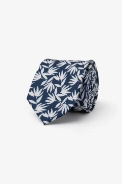 Floral jacquard tie