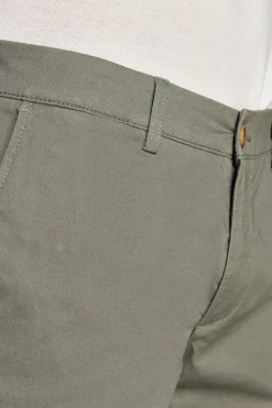 Green cotton basic chino bermuda shorts