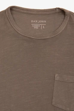Mud crewneck t-shirt with chest pocket