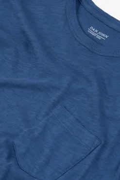 Royal blue t-shirt with pocket
